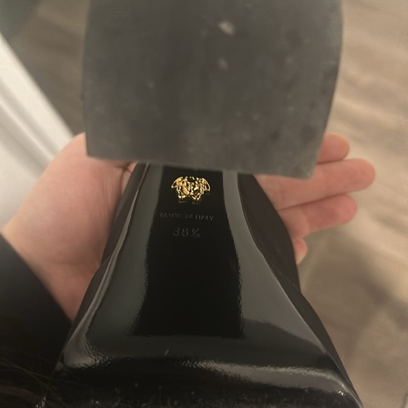 Versace Black Medusa Aevitas Heels - Picture 10 of 14